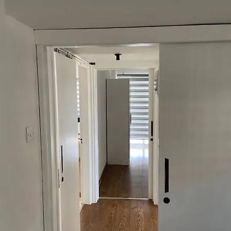 2 Bedroom In Nicosia's Center-11 * ניקוסיה
