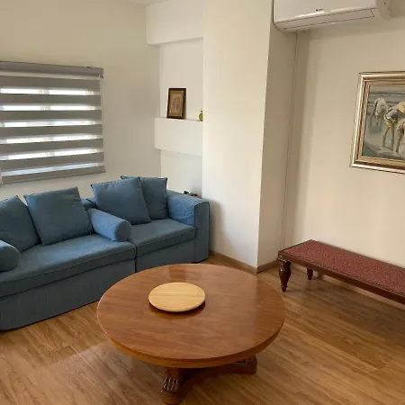 2 Bedroom In Nicosia's Center-11 דירה *